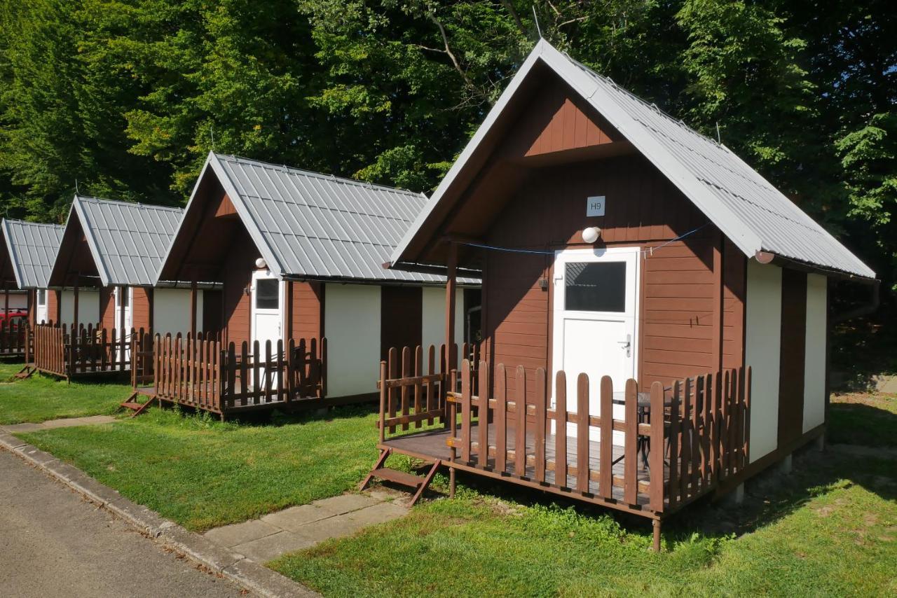 Camping Roznov Hotel Rožnov pod Radhoštěm Exterior foto